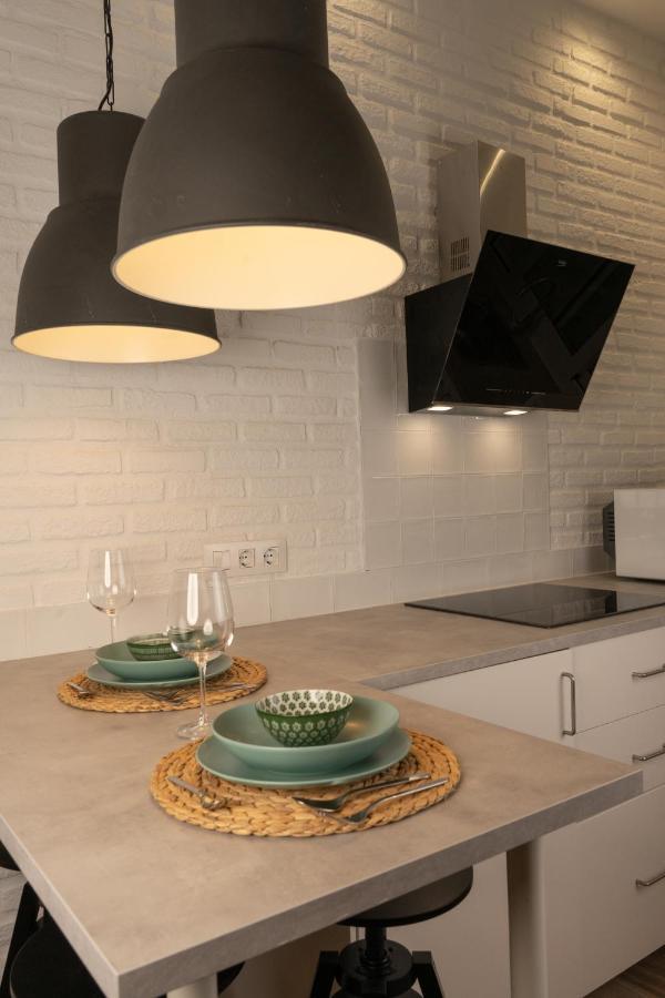 إشبيلية Apartsuite B&R Triana Arellano المظهر الخارجي الصورة